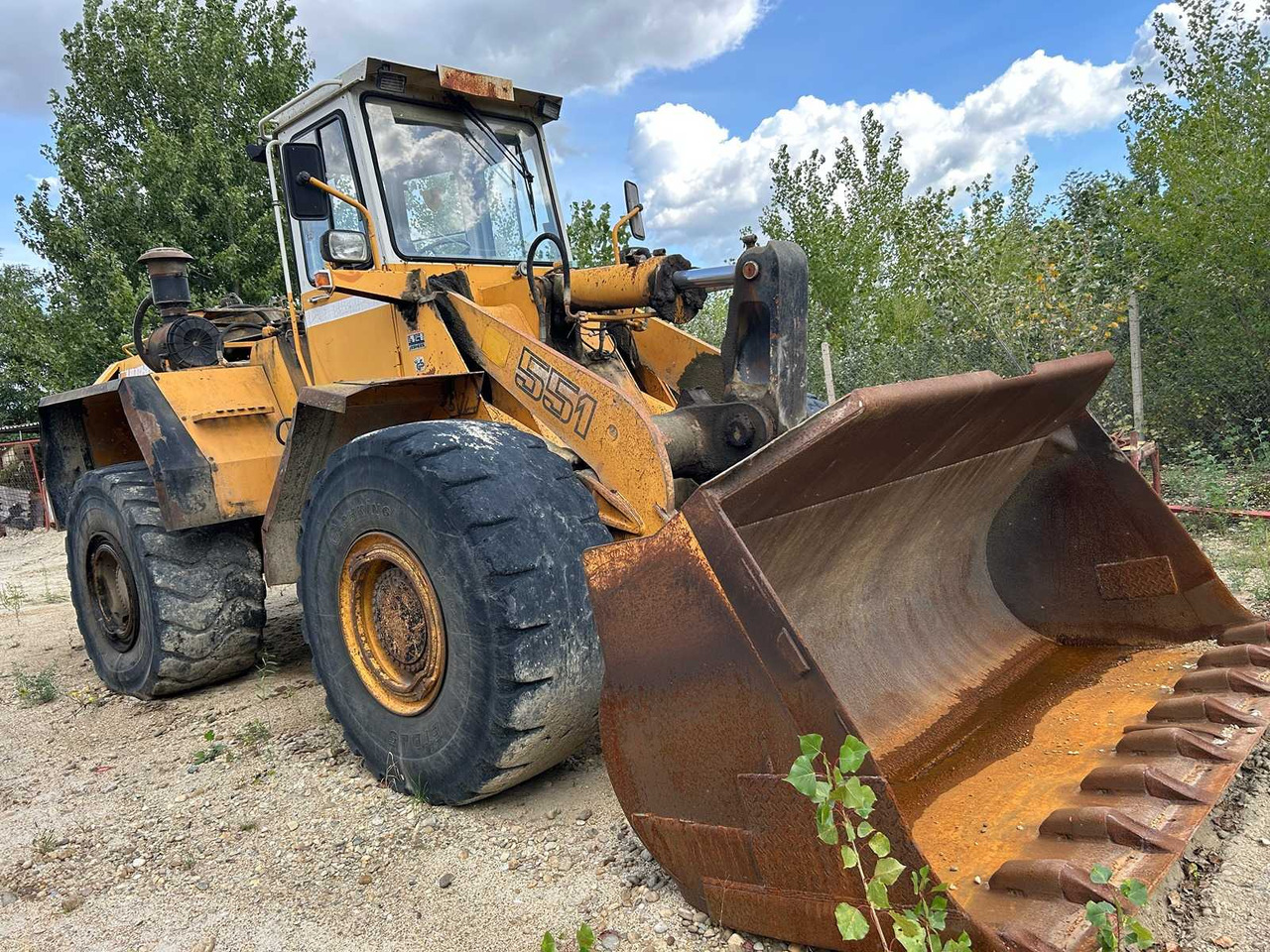 LIEBHERR L551 - Wheel loader: picture 5 LIEBHERR L551 - Wheel loader: picture 5