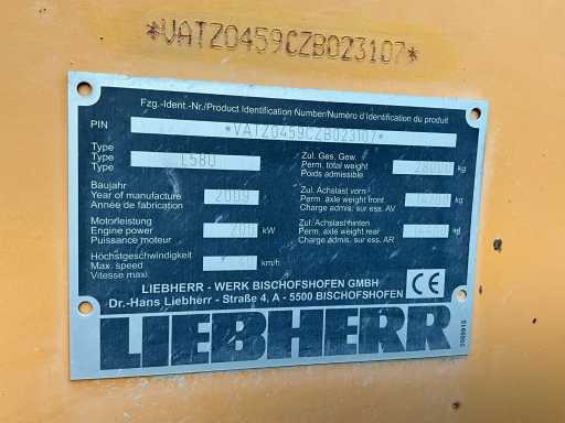 Wheel loader Liebherr L580: picture 11