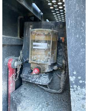 Wheel loader Liebherr L580: picture 17
