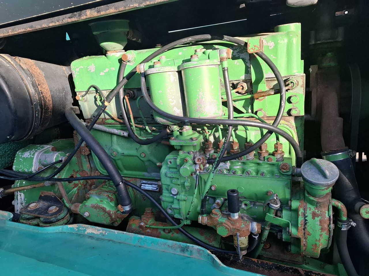 MB (MERCEDES BENZ) - 1982 - TRAC 1500 - ALL-WHEEL DRIVE AGRICULTURAL TRACTOR - Farm tractor: picture 3 MB (MERCEDES BENZ) - 1982 - TRAC 1500 - ALL-WHEEL DRIVE AGRICULTURAL TRACTOR - Farm tractor: picture 3