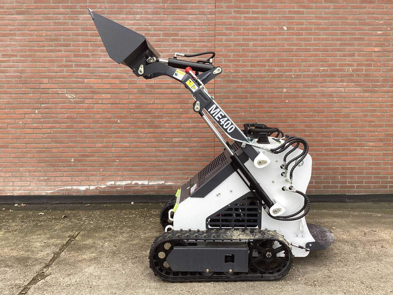 ME power ME 400 - Skid steer loader: picture 5 ME power ME 400 - Skid steer loader: picture 5