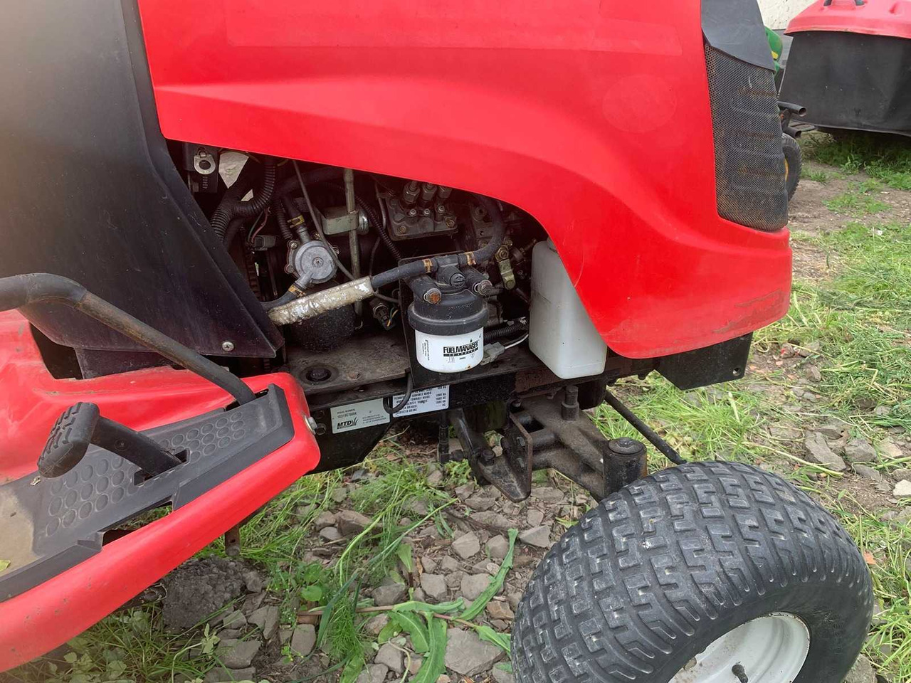 MTD - Compact tractor: picture 3 MTD - Compact tractor: picture 3