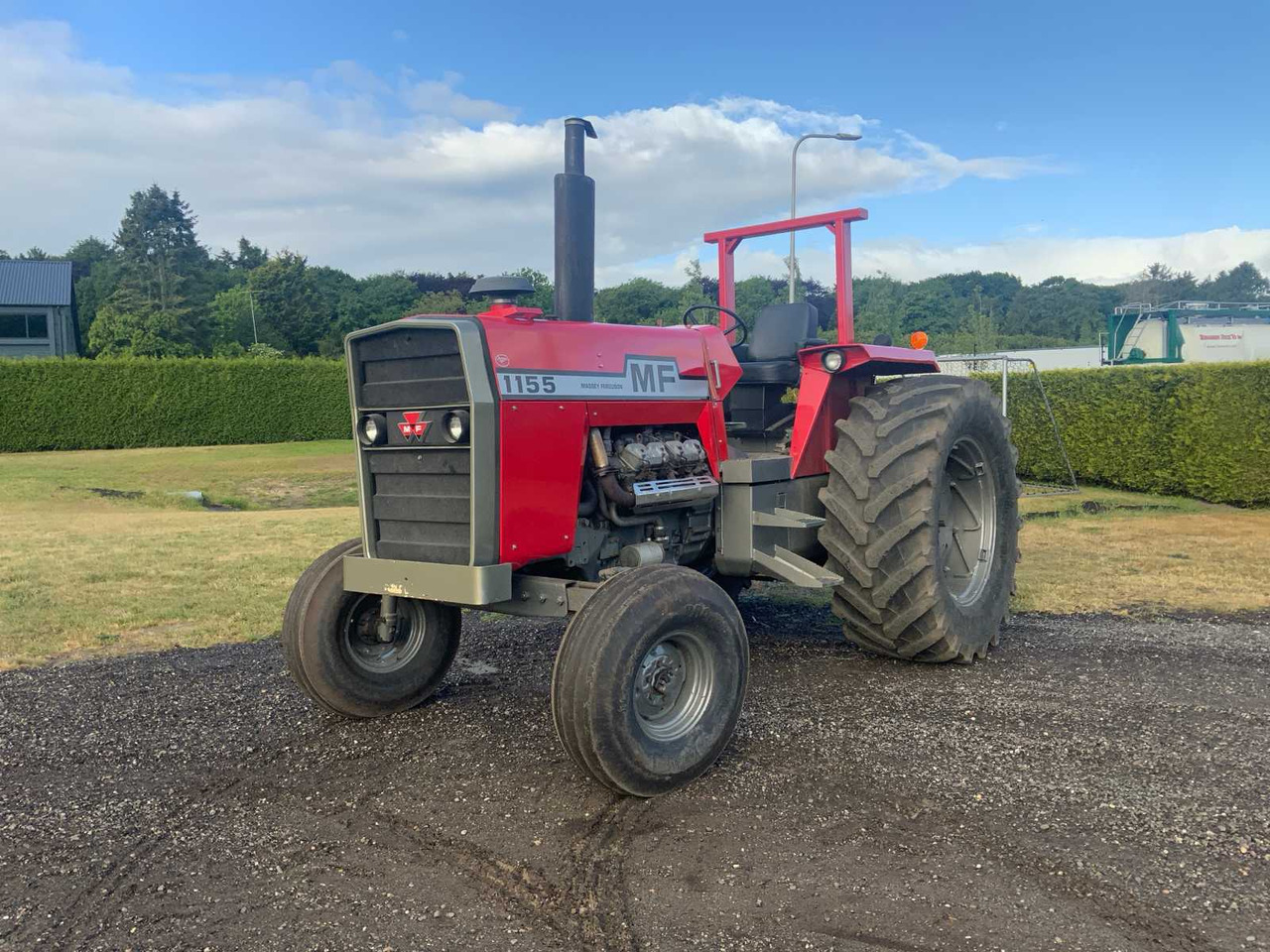 Massey ferguson MF 1155 - Farm tractor: picture 1 Massey ferguson MF 1155 - Farm tractor: picture 1