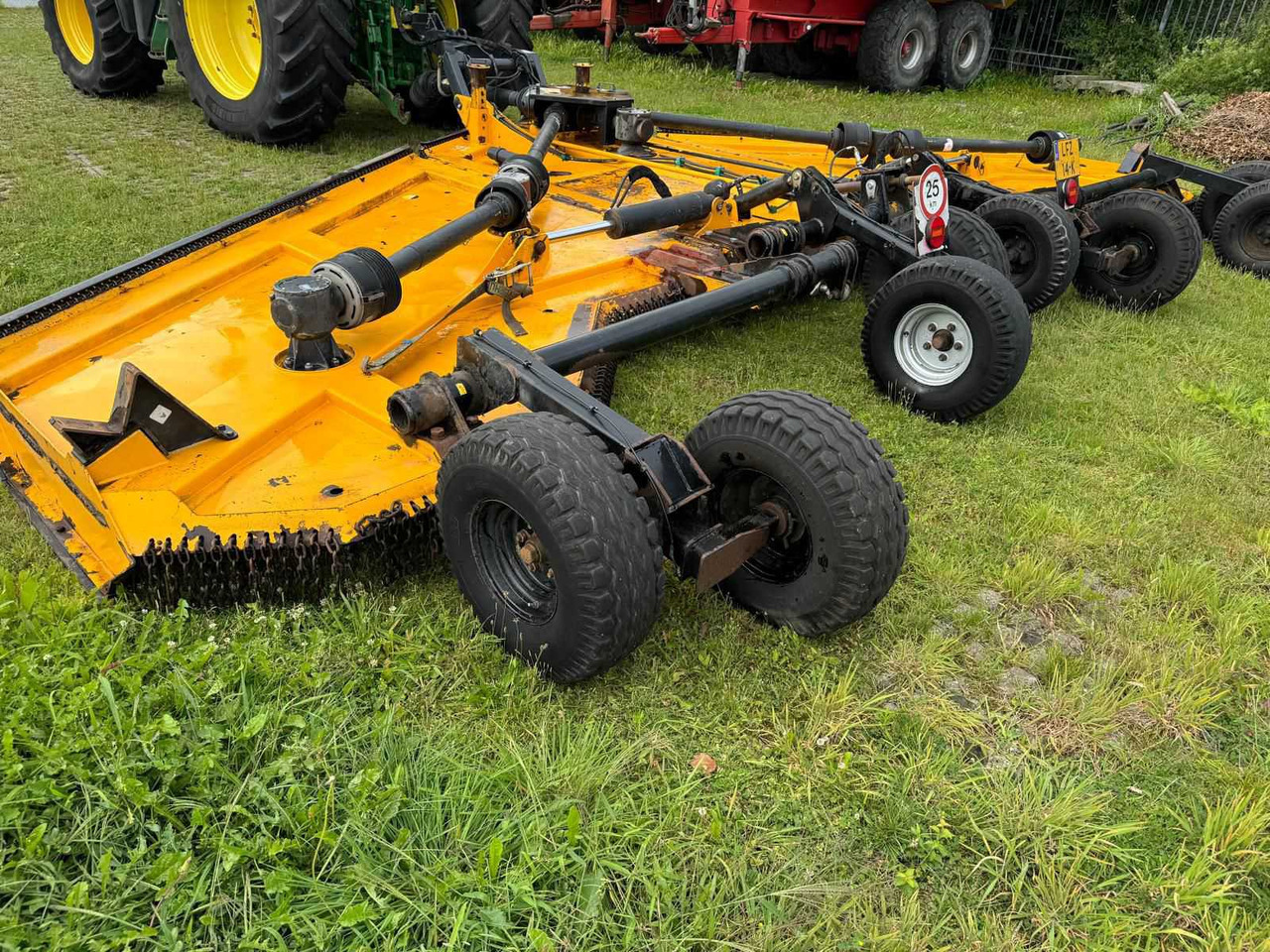 Mcconnel SR820 - Hay and forage equipment: picture 5 Mcconnel SR820 - Hay and forage equipment: picture 5