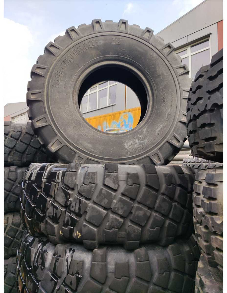 Michelin XML 325/85R16 - Wheels and tires for Farm tractor: picture 1 Michelin XML 325/85R16 - Wheels and tires for Farm tractor: picture 1