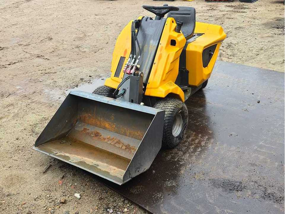 Mini wheel loader H130 - Wheel loader: picture 3 Mini wheel loader H130 - Wheel loader: picture 3