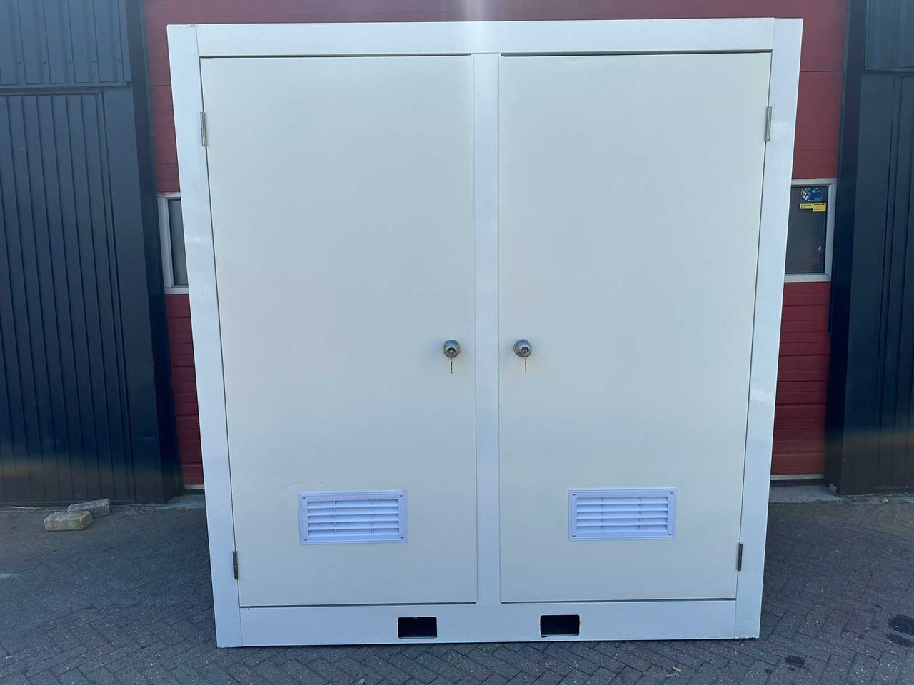 Mobiel Dubbel 1170x2110x2300 - Construction container: picture 1 Mobiel Dubbel 1170x2110x2300 - Construction container: picture 1