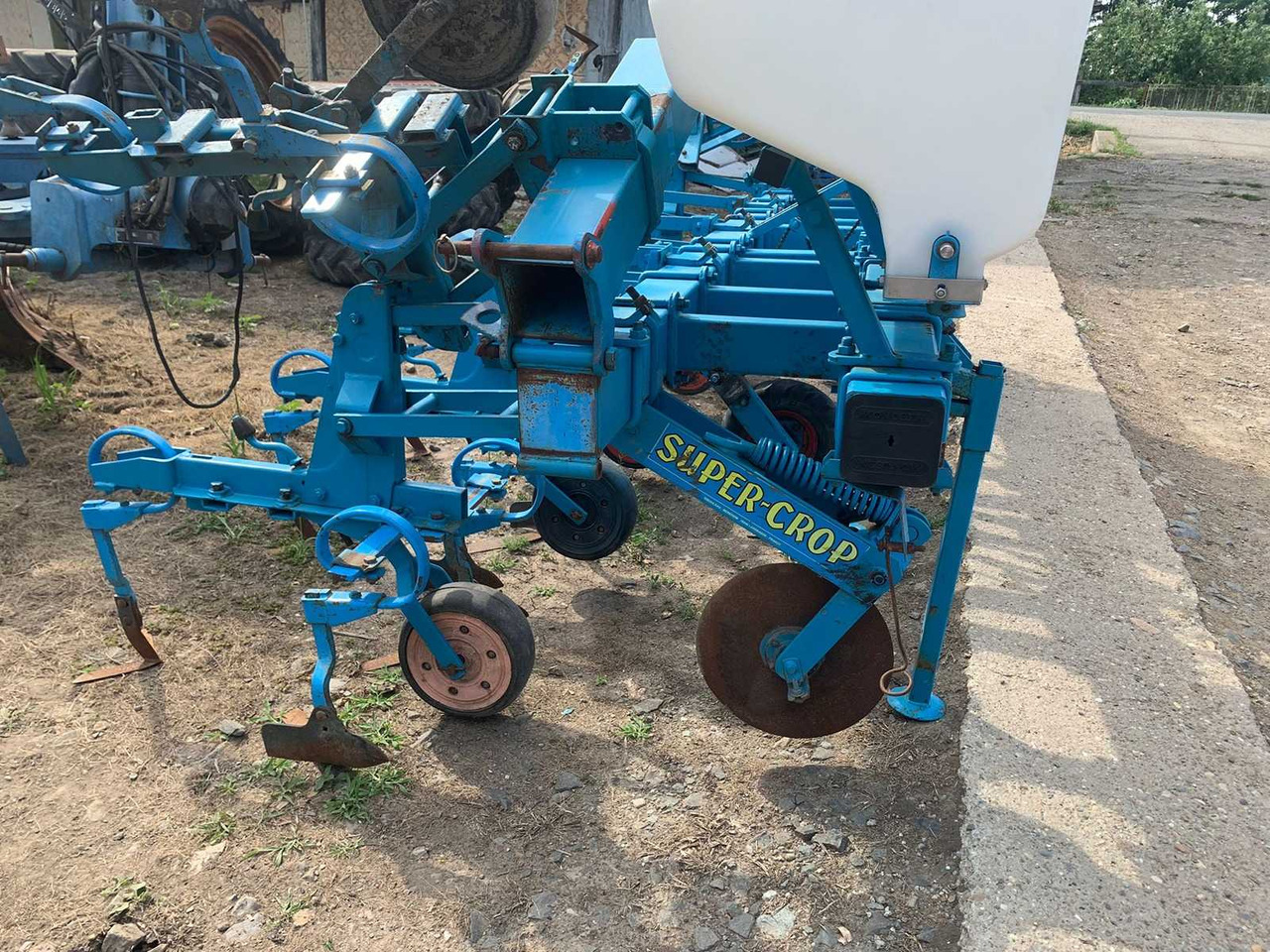 Monosem  - Power harrow: picture 1 Monosem  - Power harrow: picture 1