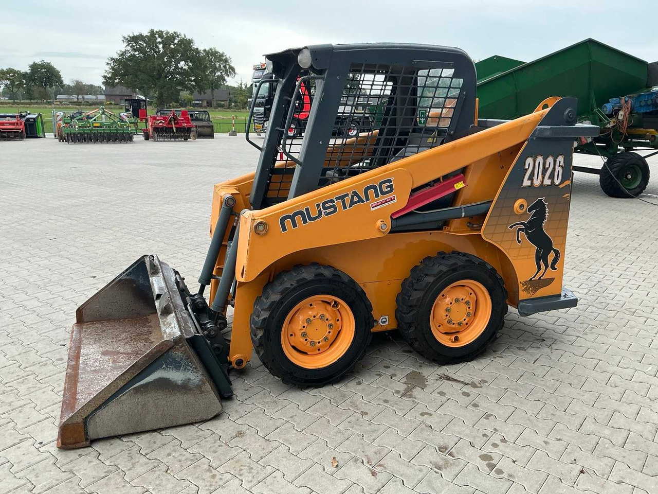 Mustang 2026 - Skid steer loader: picture 1 Mustang 2026 - Skid steer loader: picture 1