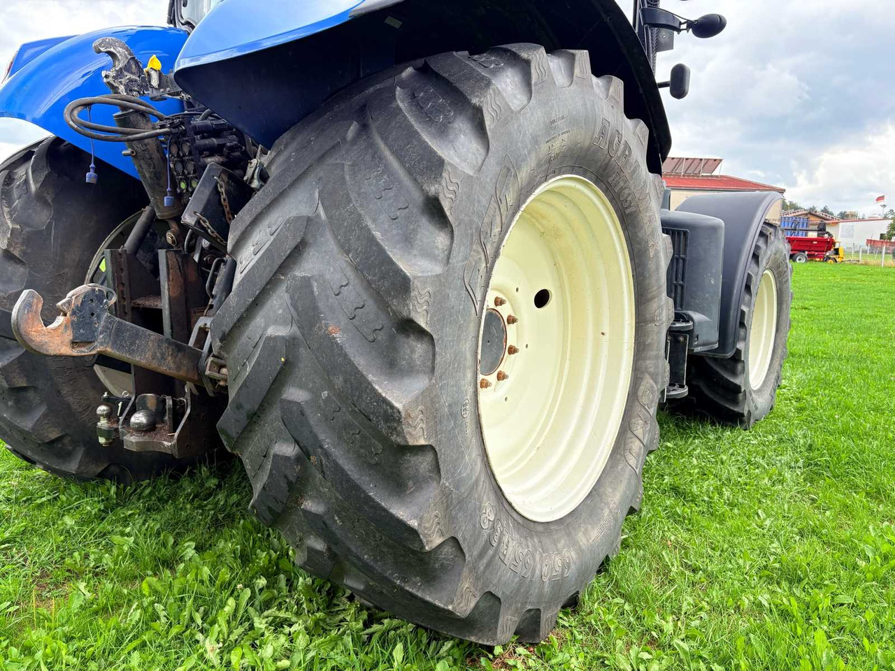 Farm tractor New Holland T7.210 AC: picture 33