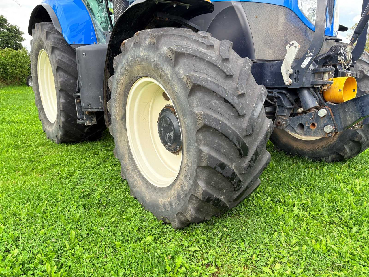 Farm tractor New Holland T7.210 AC: picture 30