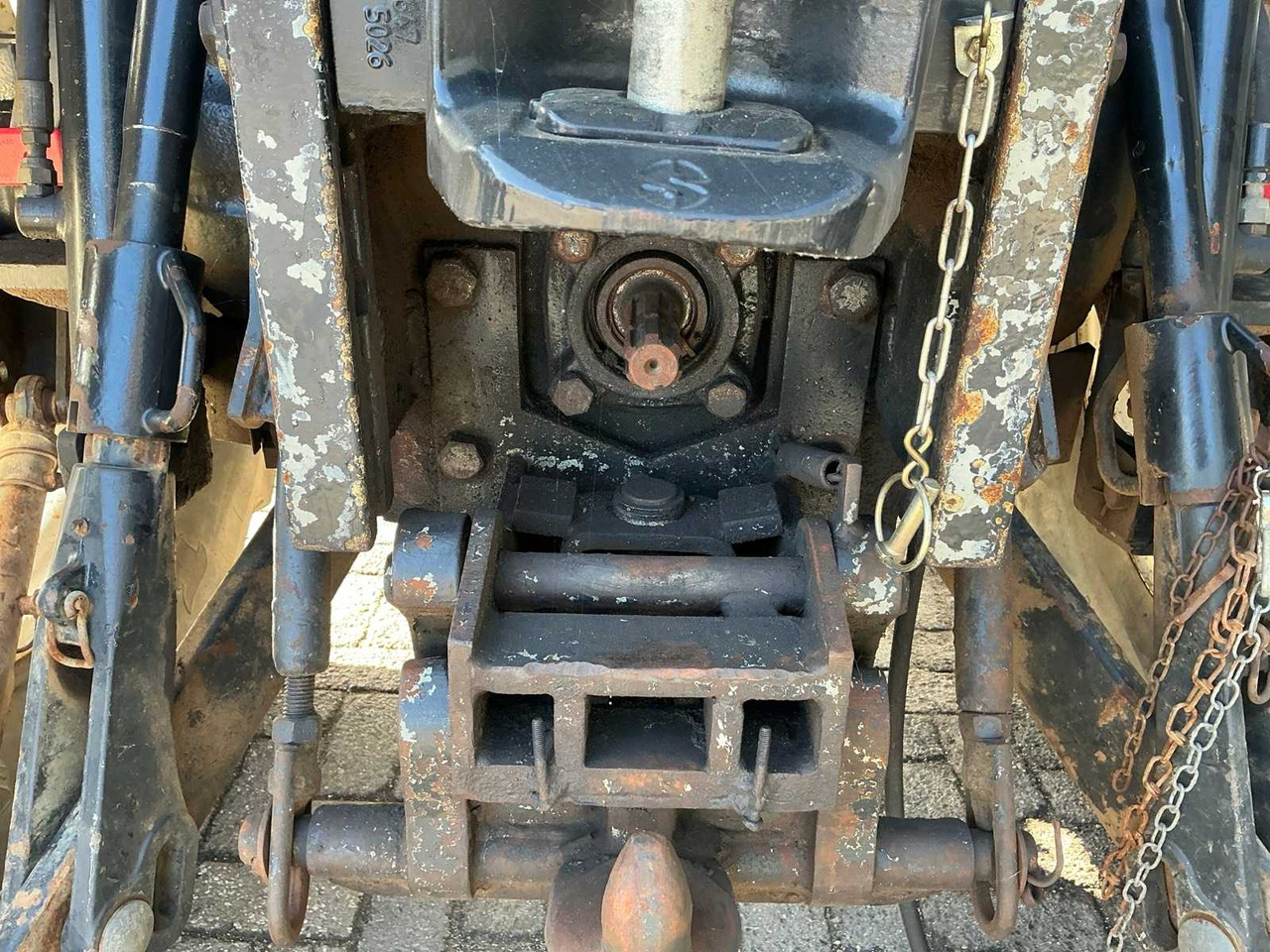 Farm tractor New Holland TS100: picture 9