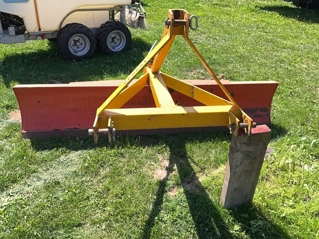 Peecon GS250 - Snow plough: picture 2 Peecon GS250 - Snow plough: picture 2