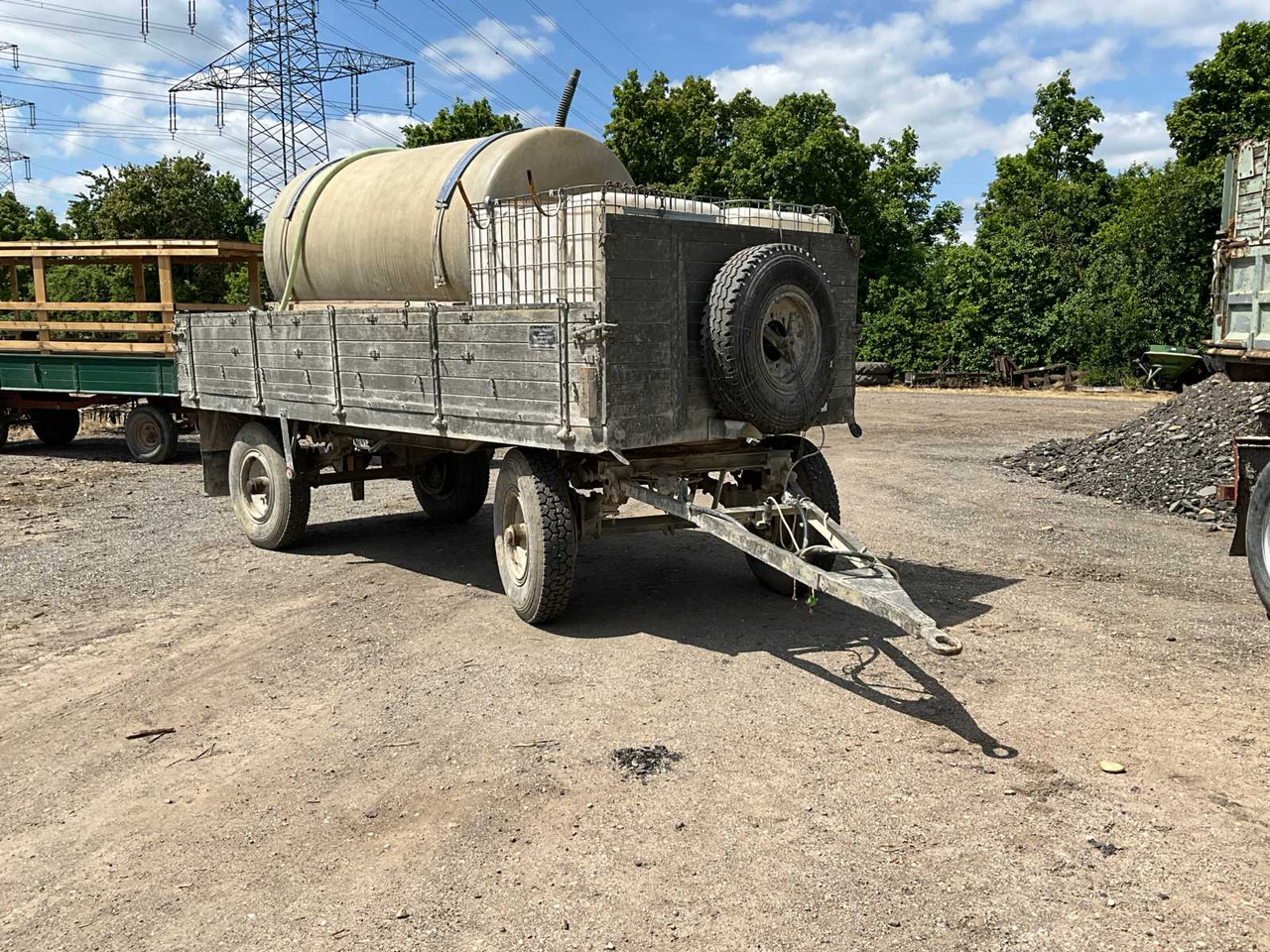 Pendant - Farm trailer: picture 1 Pendant - Farm trailer: picture 1