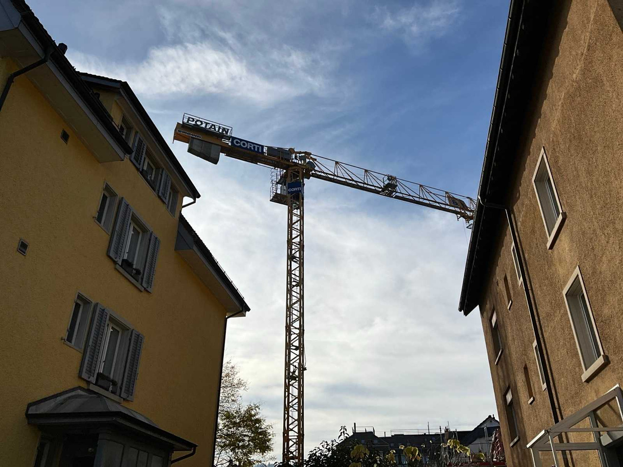 Potain MDT 98 - Tower crane: picture 1 Potain MDT 98 - Tower crane: picture 1