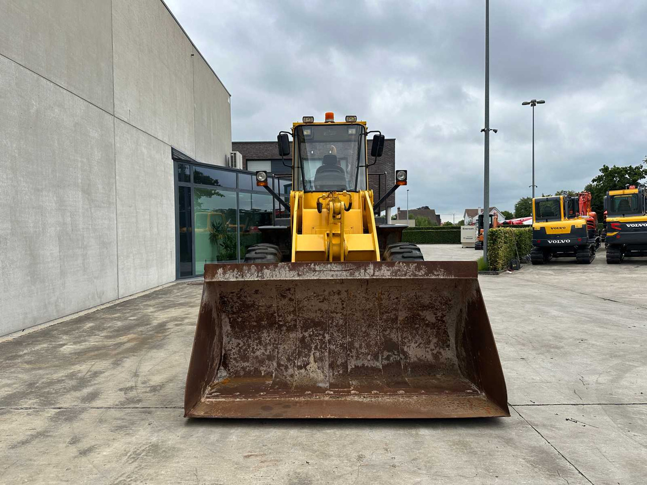 SEM ZL30F-1 - Wheel loader: picture 2 SEM ZL30F-1 - Wheel loader: picture 2
