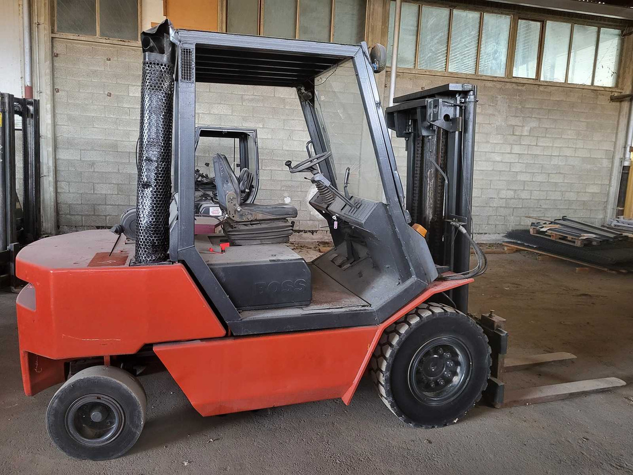 STEINBOCK BOSS - SH40.5/MK5A-2 - FORKLIFT TRUCKS - 1994 - Forklift: picture 2 STEINBOCK BOSS - SH40.5/MK5A-2 - FORKLIFT TRUCKS - 1994 - Forklift: picture 2