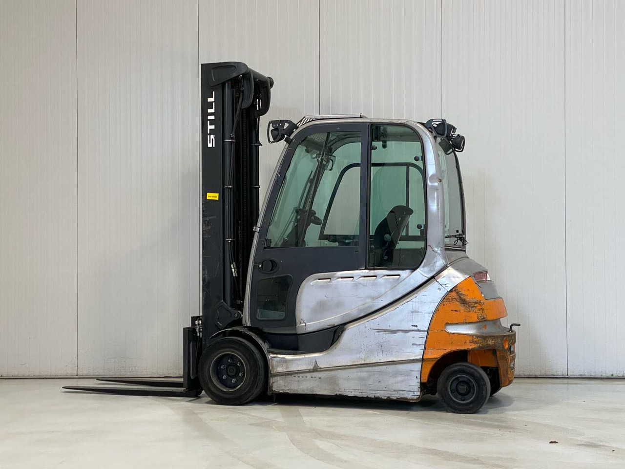 STILL - 2017 - RX60-35 - 3500KG LIFTING CAPACITY - FORKLIFT - Forklift: picture 2 STILL - 2017 - RX60-35 - 3500KG LIFTING CAPACITY - FORKLIFT - Forklift: picture 2
