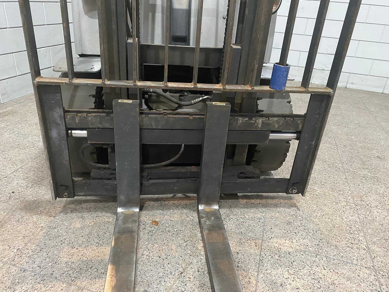 STILL - 2018 - RX 70-20/600 T - FORKLIFT - SIDE-SHIFT - Forklift: picture 4 STILL - 2018 - RX 70-20/600 T - FORKLIFT - SIDE-SHIFT - Forklift: picture 4