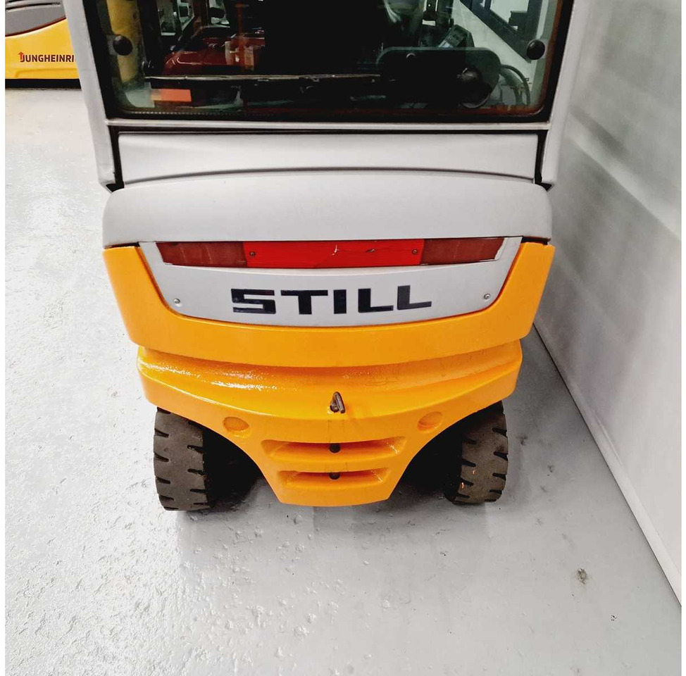 STILL - RX 60-25 - FORKLIFT - FREE-LIFT - SIDE-SHIFT - Forklift: picture 4 STILL - RX 60-25 - FORKLIFT - FREE-LIFT - SIDE-SHIFT - Forklift: picture 4