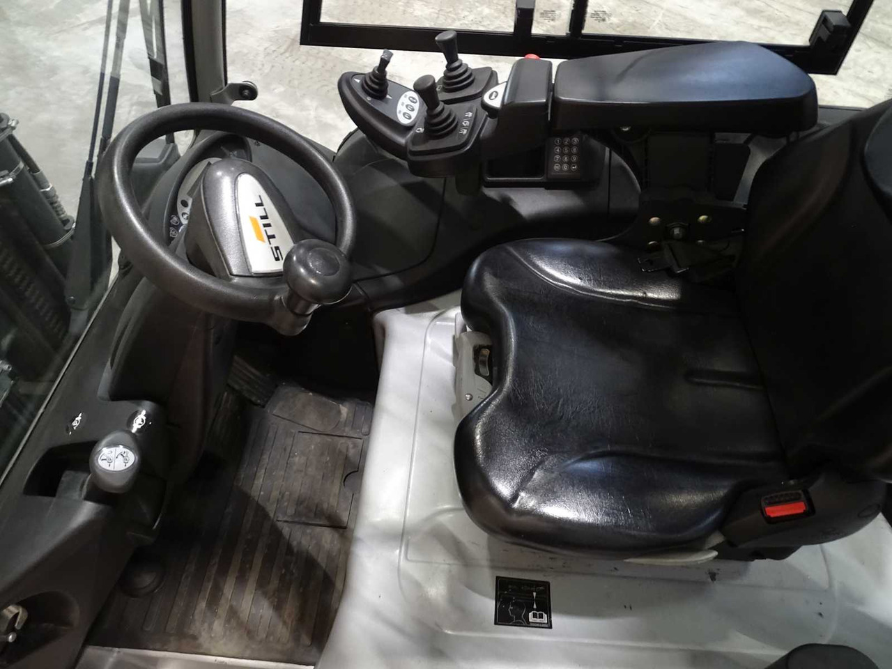 STILL RX60-25 FORKLIFT - Forklift: picture 3 STILL RX60-25 FORKLIFT - Forklift: picture 3