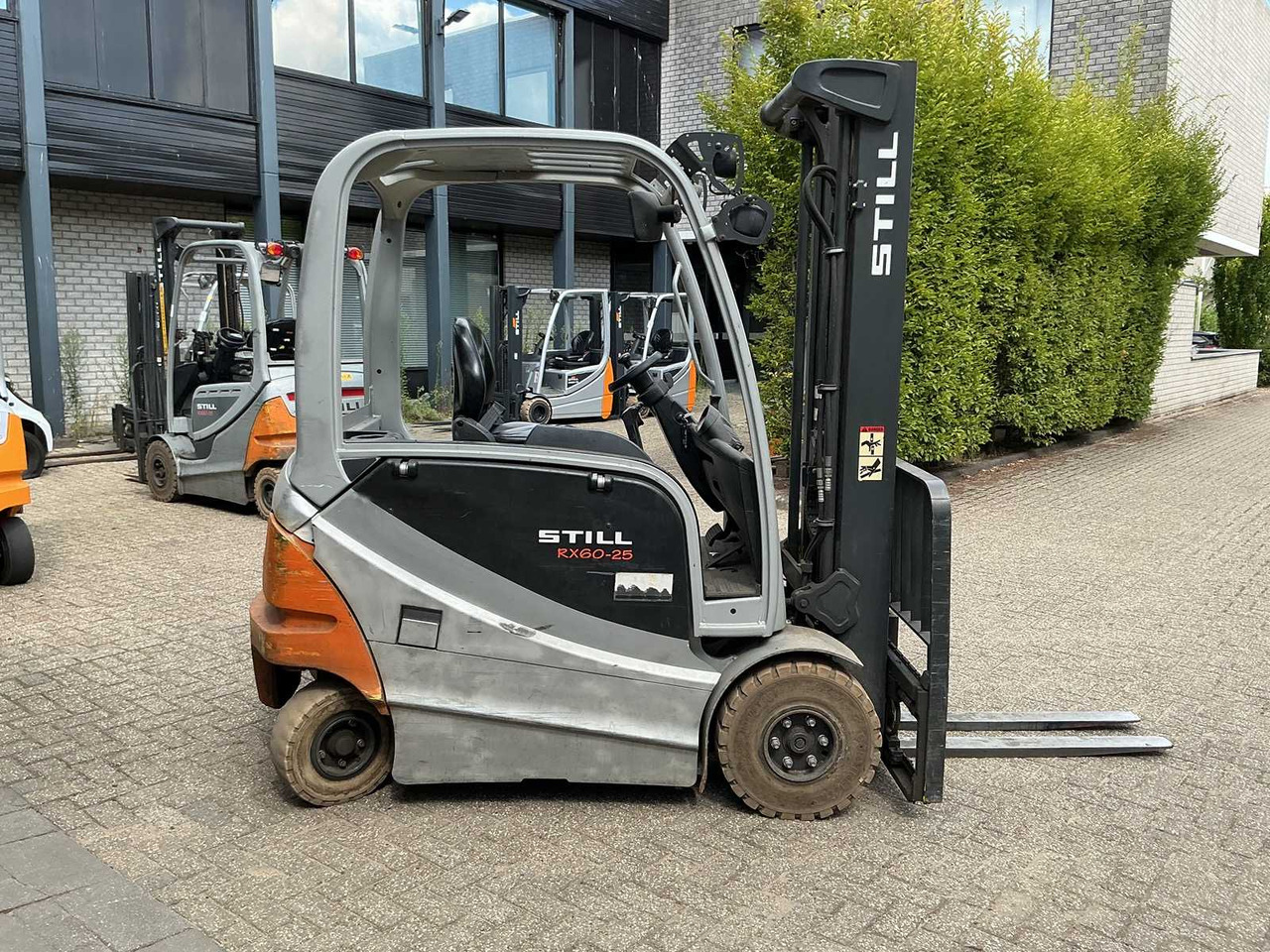 STILL - RX60-25 - FORKLIFT TRUCKS - 2016 - Forklift: picture 5 STILL - RX60-25 - FORKLIFT TRUCKS - 2016 - Forklift: picture 5