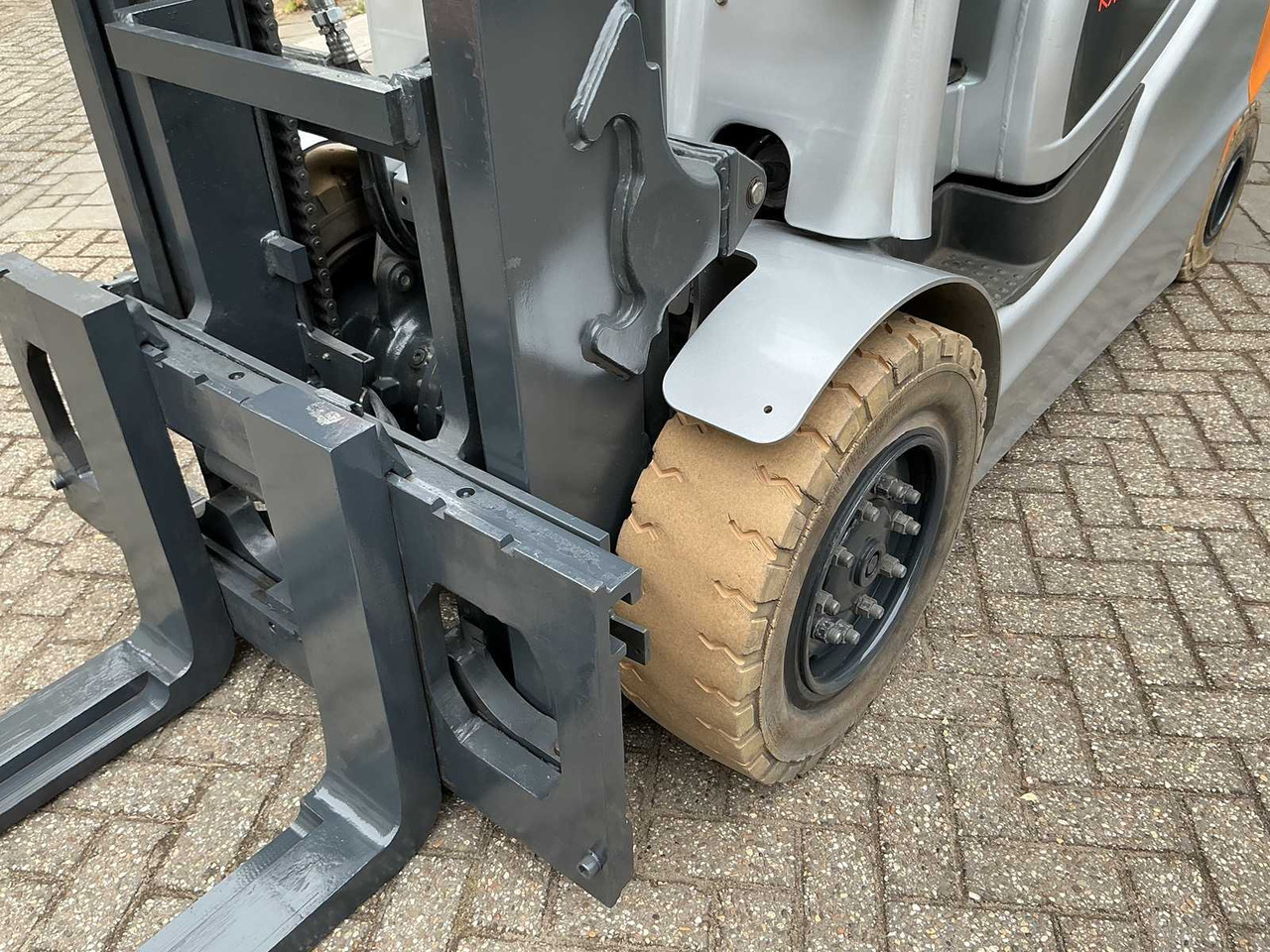 STILL - RX60-40 - FORKLIFT TRUCKS - 2017 - Forklift: picture 4 STILL - RX60-40 - FORKLIFT TRUCKS - 2017 - Forklift: picture 4