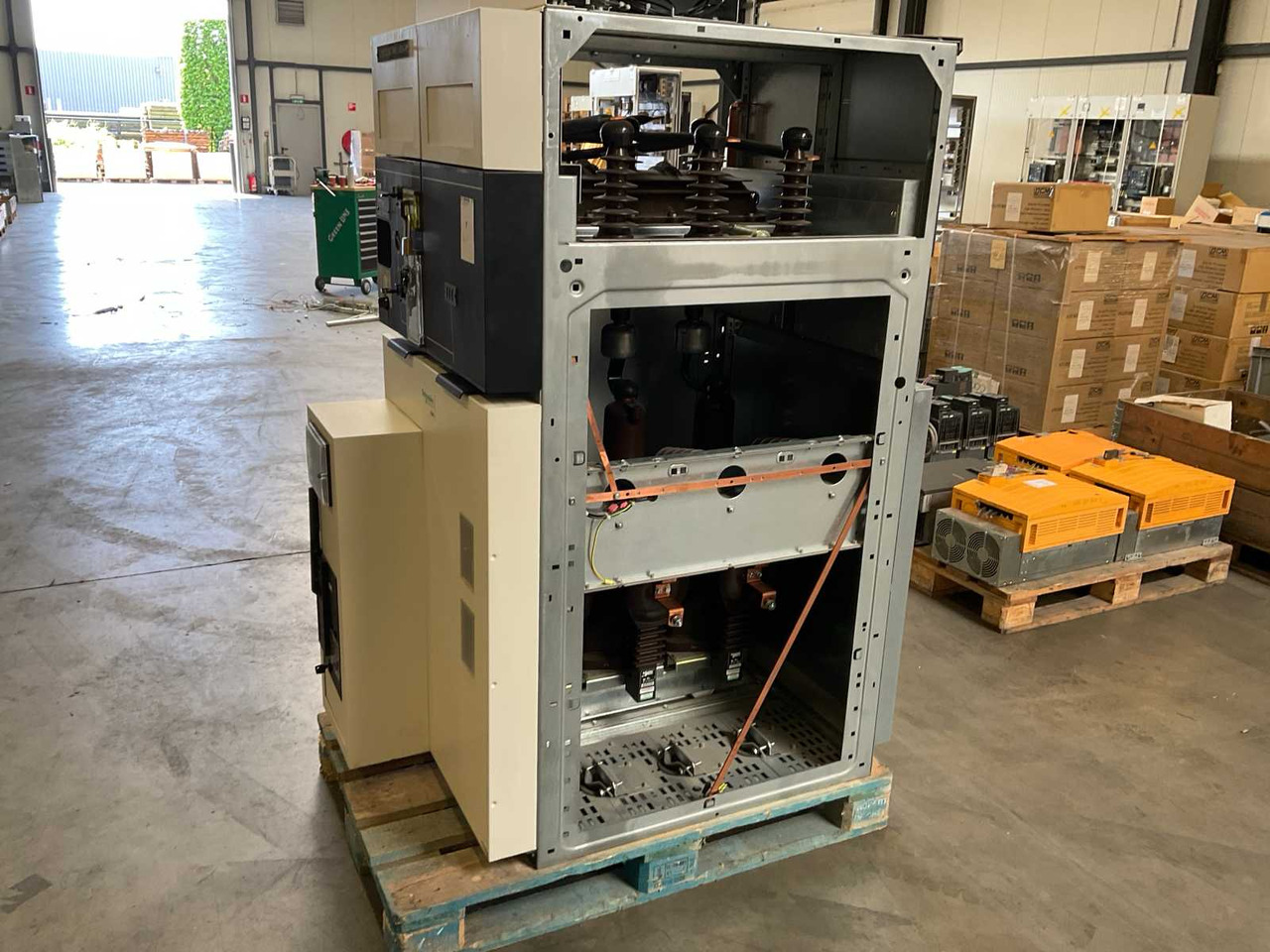 Schneider SM6 / DM1-A - Construction equipment: picture 4 Schneider SM6 / DM1-A - Construction equipment: picture 4