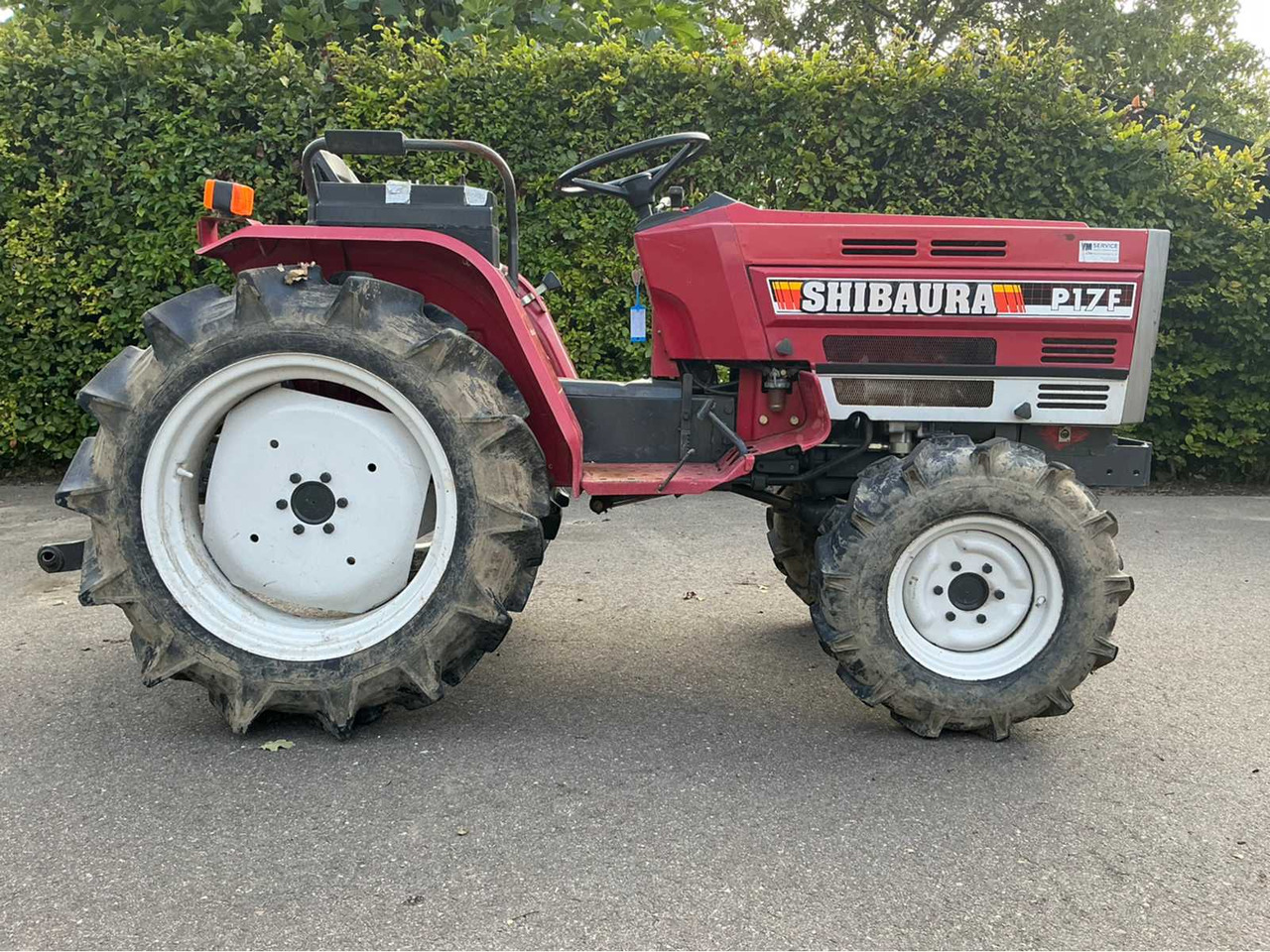 Shibaura P-17F - Compact tractor: picture 3 Shibaura P-17F - Compact tractor: picture 3