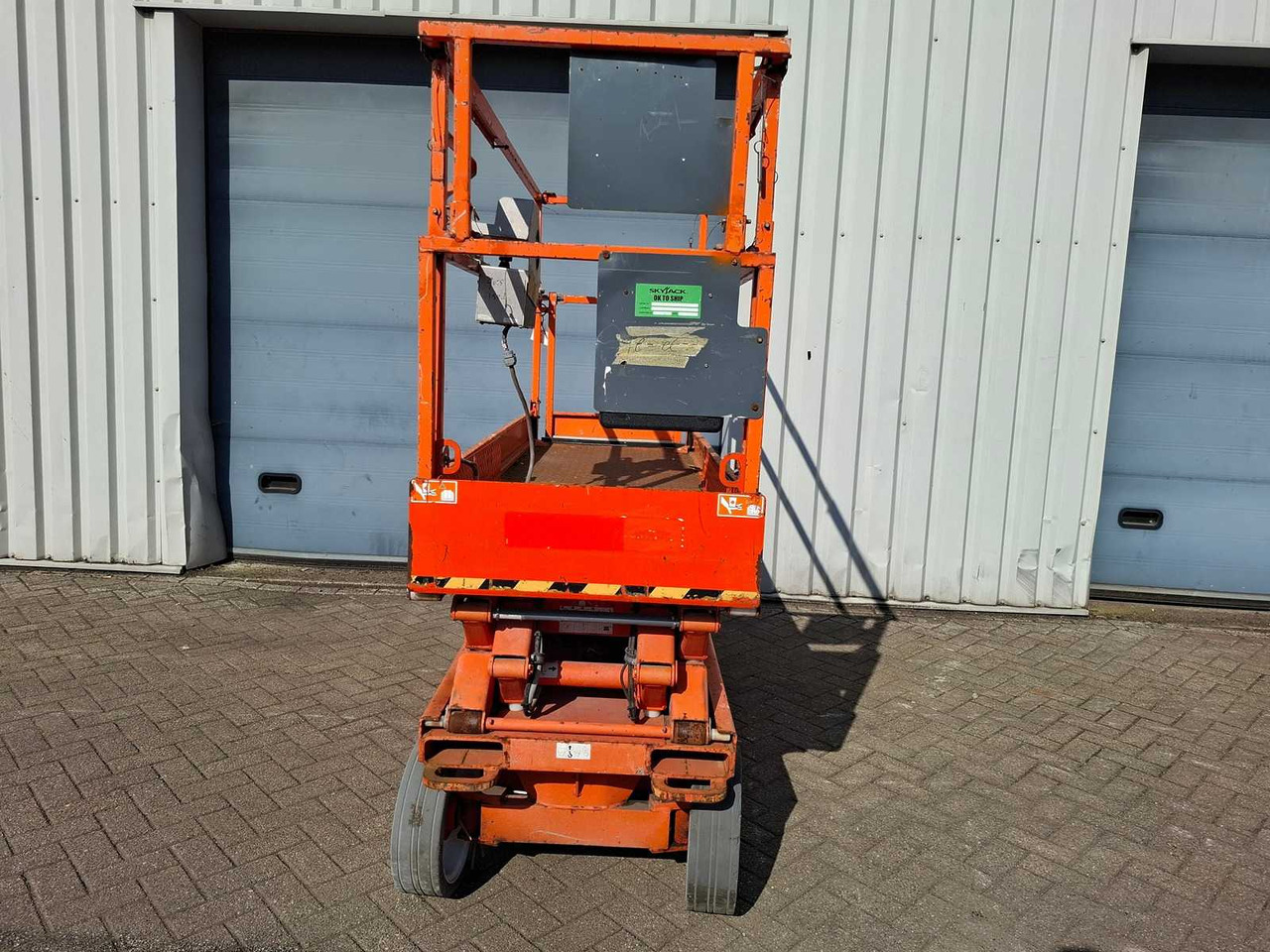 Skyjack SJ 3220 - Aerial platform: picture 2 Skyjack SJ 3220 - Aerial platform: picture 2