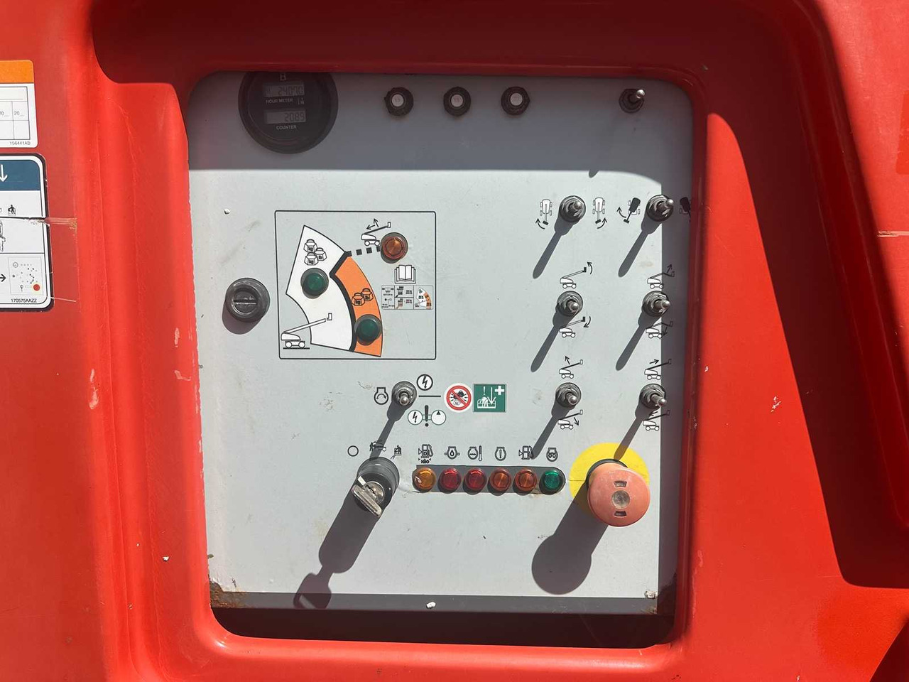Aerial platform Skyjack SJ86T: picture 37