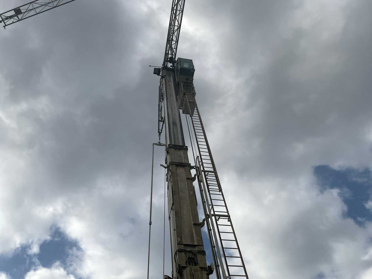 Self-erecting tower crane Spierings SK377-AT3: picture 31