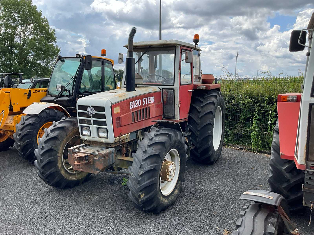 Steyr 8120A - Farm tractor: picture 1 Steyr 8120A - Farm tractor: picture 1