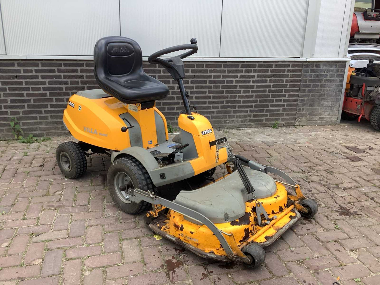 Stiga Villa silent - Garden mower: picture 2 Stiga Villa silent - Garden mower: picture 2