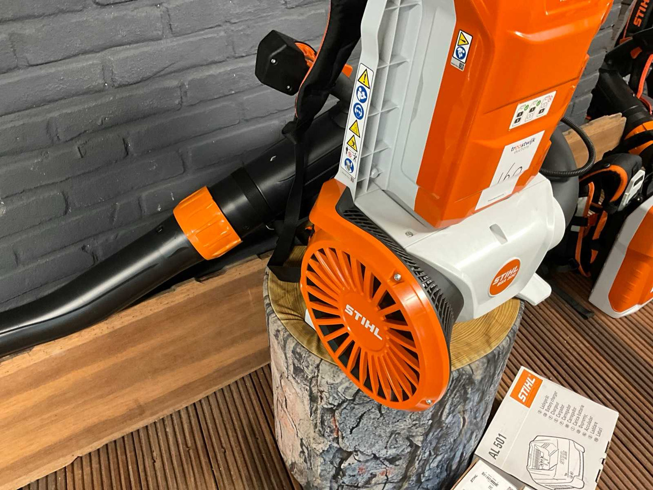Stihl BGA 300 - Garden equipment: picture 5 Stihl BGA 300 - Garden equipment: picture 5