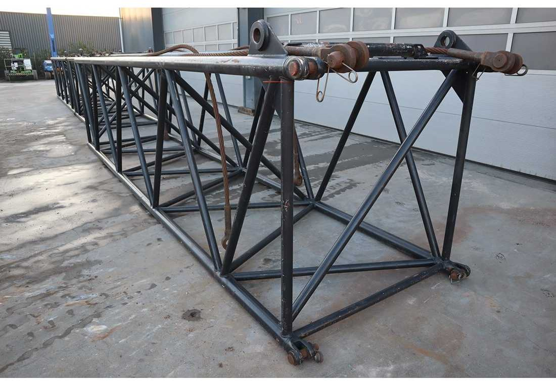 Mobile crane Sumitomo SC700-2: picture 37