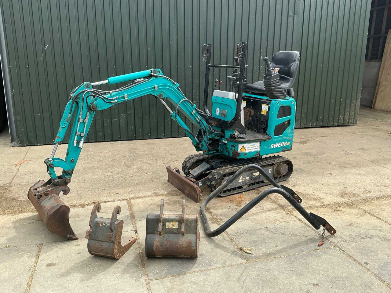 Sunward SWE08B - Mini excavator: picture 1 Sunward SWE08B - Mini excavator: picture 1