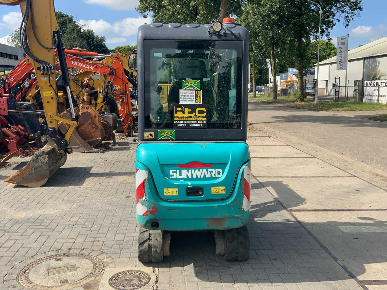 Sunward SWE20F - Crawler excavator: picture 5 Sunward SWE20F - Crawler excavator: picture 5