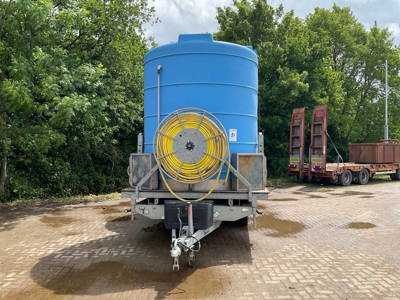 HAPERT WATER TRUCK TRAILER - Trailer: picture 2 HAPERT WATER TRUCK TRAILER - Trailer: picture 2