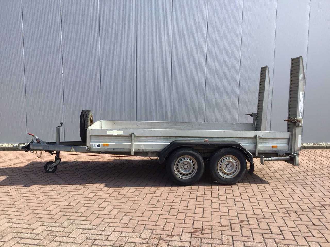 HUMBAUR LOW LOADER 2000 MACHINE TRANSPORTER TRAILER - Trailer: picture 2 HUMBAUR LOW LOADER 2000 MACHINE TRANSPORTER TRAILER - Trailer: picture 2