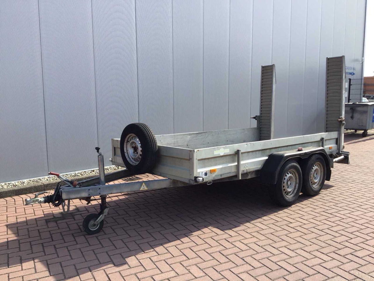 HUMBAUR LOW LOADER 2000 MACHINE TRANSPORTER TRAILER - Trailer: picture 1 HUMBAUR LOW LOADER 2000 MACHINE TRANSPORTER TRAILER - Trailer: picture 1
