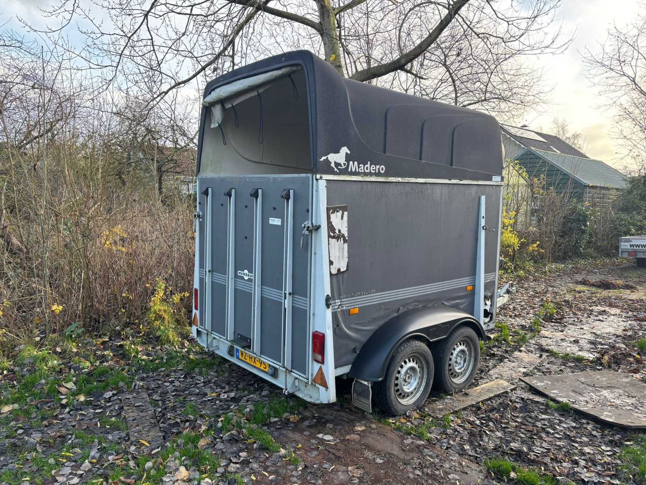 HUMBAUR - MADERO - HORSE TRAILER - Trailer: picture 2 HUMBAUR - MADERO - HORSE TRAILER - Trailer: picture 2
