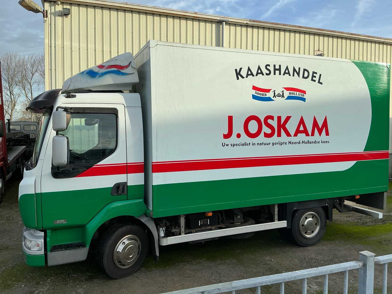 2006 RENAULT MIDLUM 220 DCI TRUCK - Truck: picture 2 2006 RENAULT MIDLUM 220 DCI TRUCK - Truck: picture 2