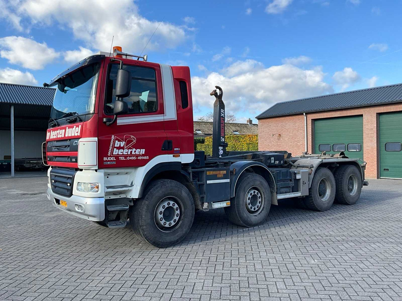 2009 DAF CF 85.460 8X4 TRUCK "30T HOOKLIFT" - Truck: picture 2 2009 DAF CF 85.460 8X4 TRUCK "30T HOOKLIFT" - Truck: picture 2