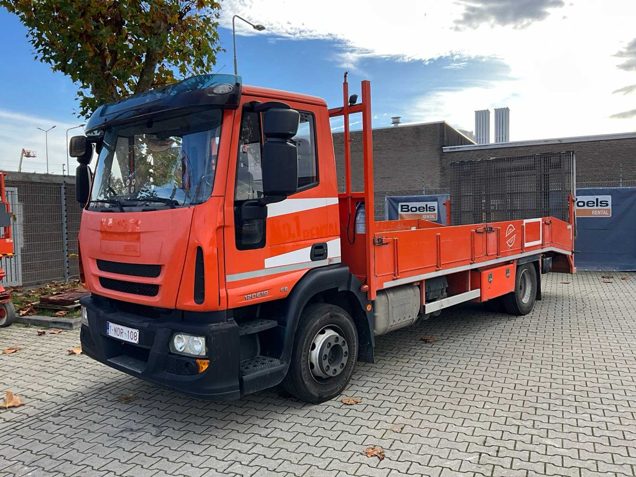 2015 IVECO EUROCARGO 120E19 RAMP TRUCK - Truck: picture 1 2015 IVECO EUROCARGO 120E19 RAMP TRUCK - Truck: picture 1