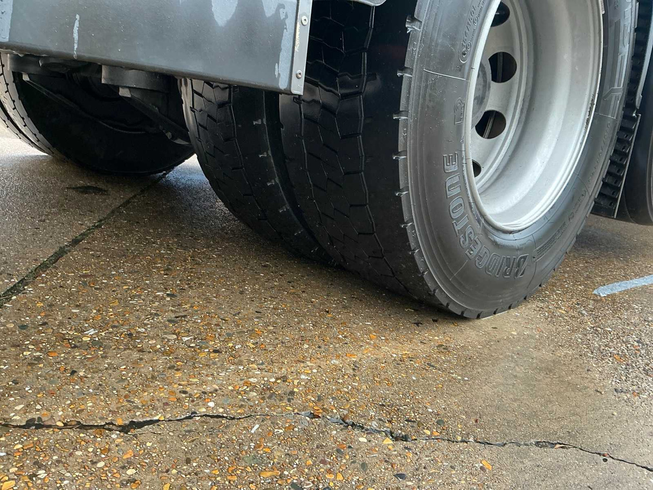 Truck 2023 VOLVO FH TRUCK WITH CANOPY BODY(C): picture 12