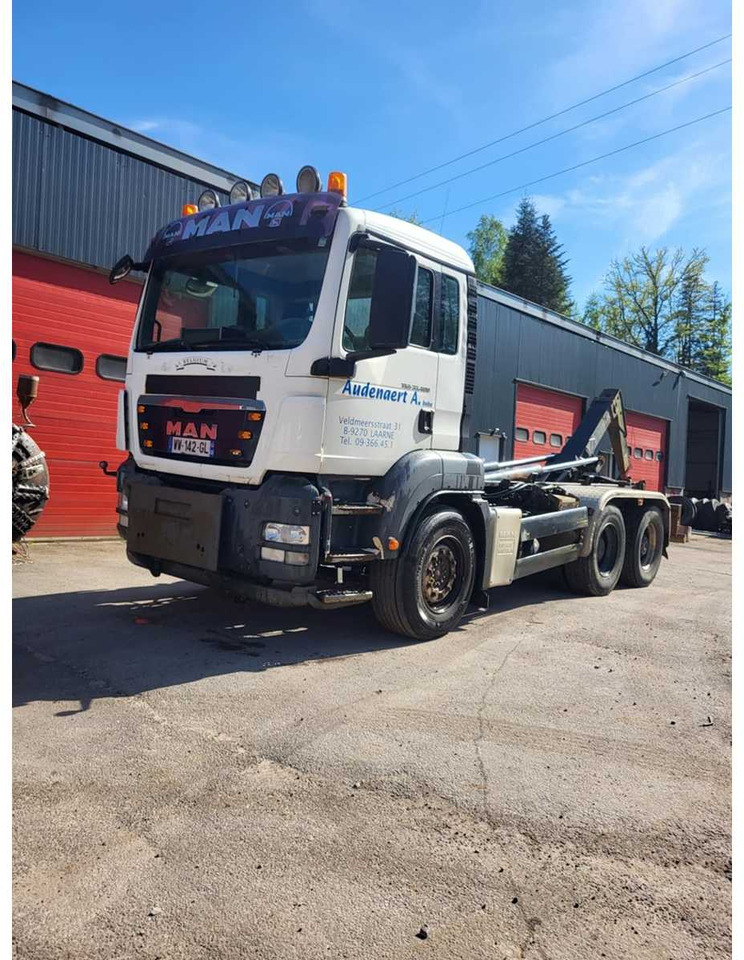 MAN - 2009 - TGS 33.400 - 6X4 AMPLIROLL TRUCK - Truck: picture 2 MAN - 2009 - TGS 33.400 - 6X4 AMPLIROLL TRUCK - Truck: picture 2