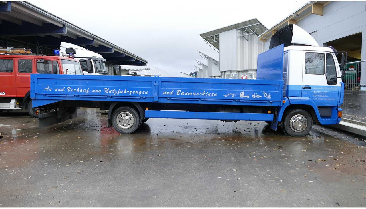 MAN - L 2000 TOW TRUCK - FLATBED - MACHINE TRANSPORTER - 1999 - TRUCKS - Truck: picture 4 MAN - L 2000 TOW TRUCK - FLATBED - MACHINE TRANSPORTER - 1999 - TRUCKS - Truck: picture 4