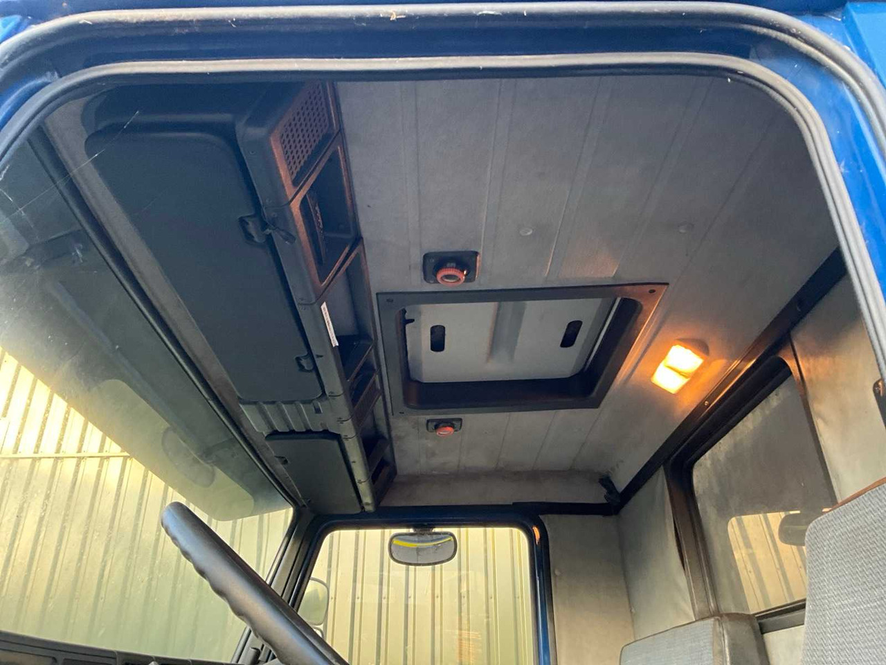 Truck SCANIA - TORPEDO - T 113 H 320- AUTOMATIC - TRUCK - 1996: picture 27