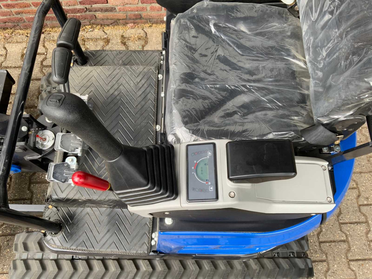 Excavator ULTRA FORCE EQUIPMENT NM-1800 KG CRAWLER EXCAVATOR DIESEL 2025 INCL. 3 BUCKETS: picture 13